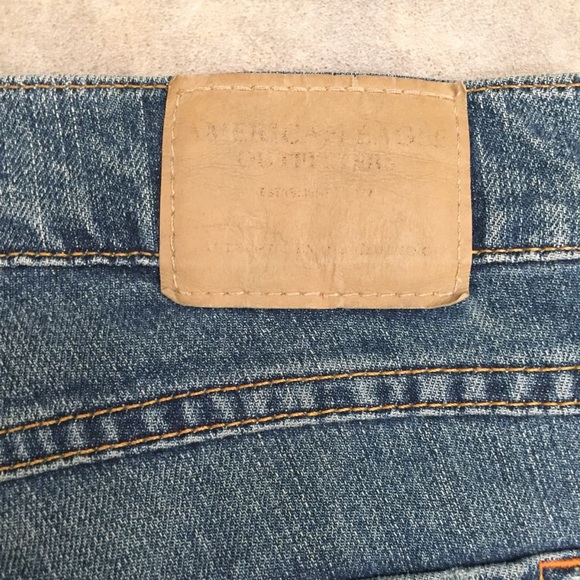 AMERICAN EAGLE Medium Wash Denim Blue Bootcut Jeans - Picture 4 of 5